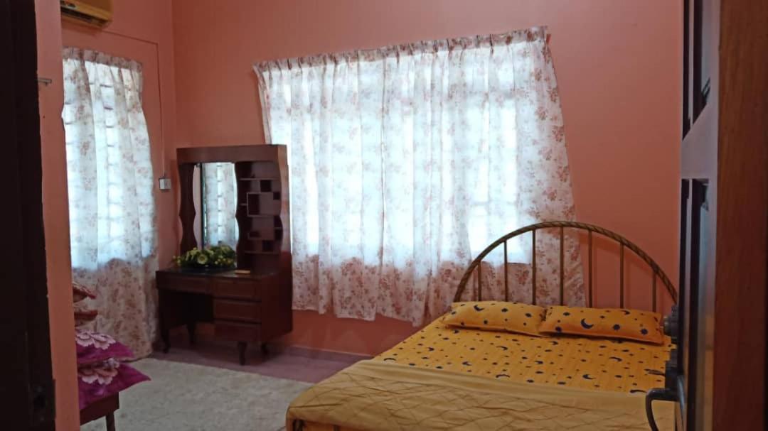 Homestay Zahra Sri Bayu Cherang Ruku المظهر الخارجي الصورة