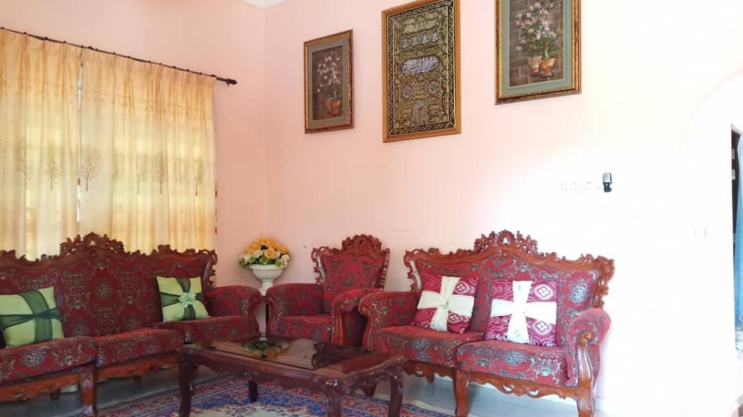 Homestay Zahra Sri Bayu Cherang Ruku المظهر الخارجي الصورة